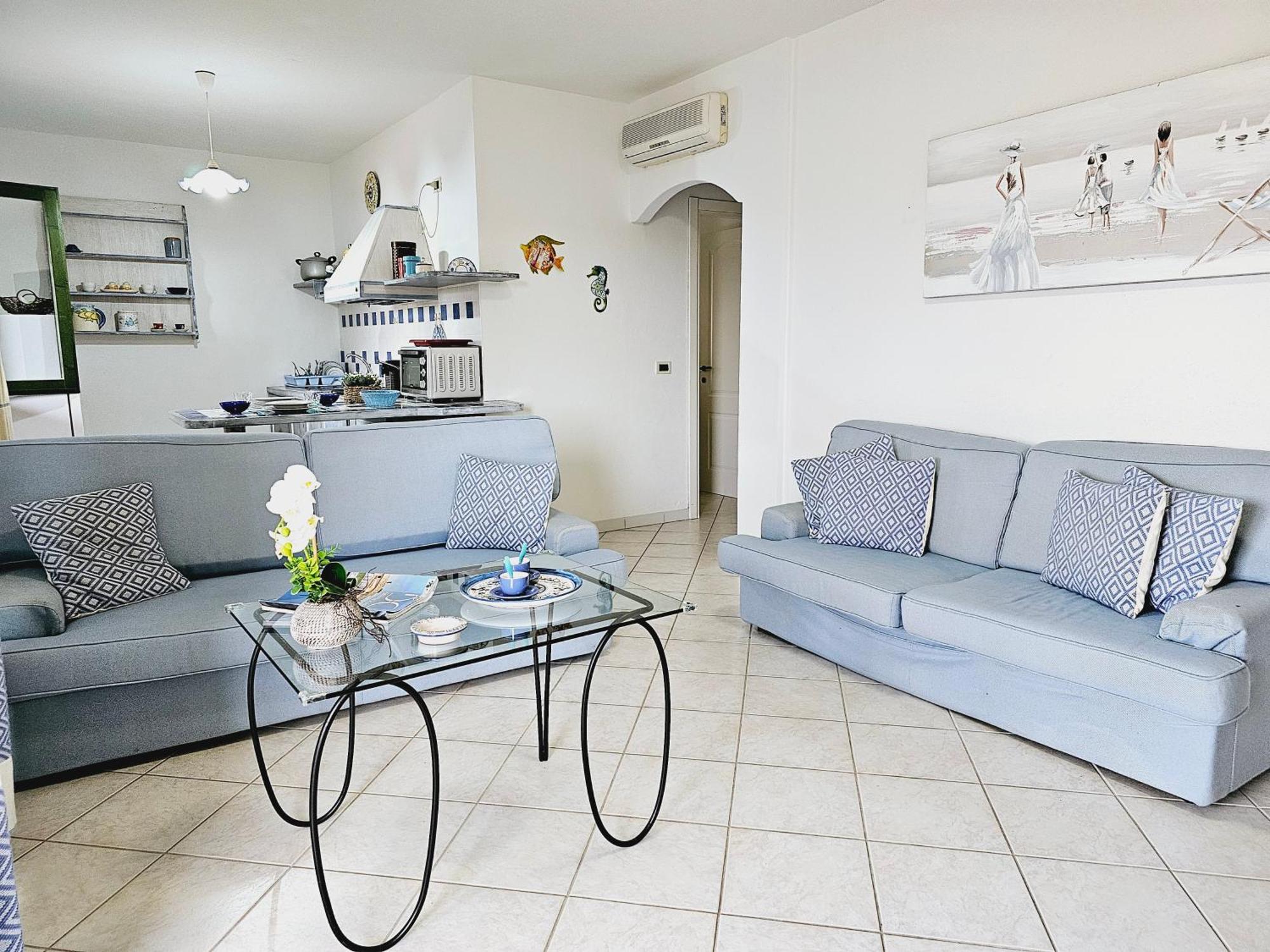 La Residenza Del Porto Apartment Santa Teresa Gallura Ruang foto